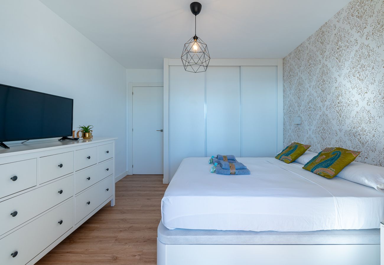 Appartement à Torremolinos - Modern appartment in front of the beach