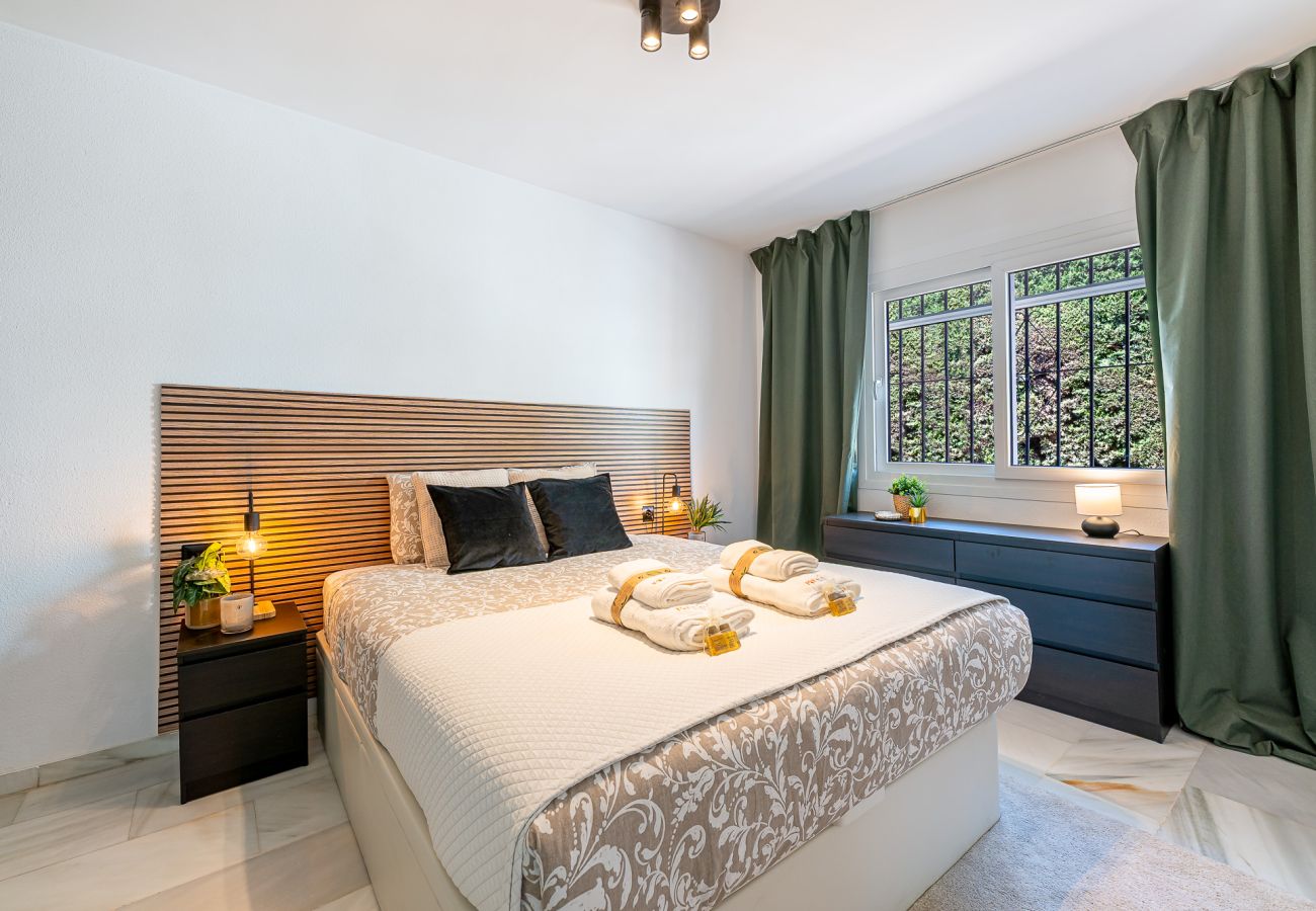 Chalet à Benalmádena - Chalet with pool jacuzzi and beautiful views