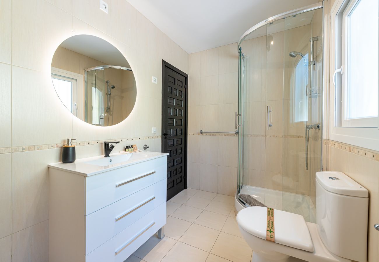 Chalet à Benalmádena - Chalet with pool jacuzzi and beautiful views