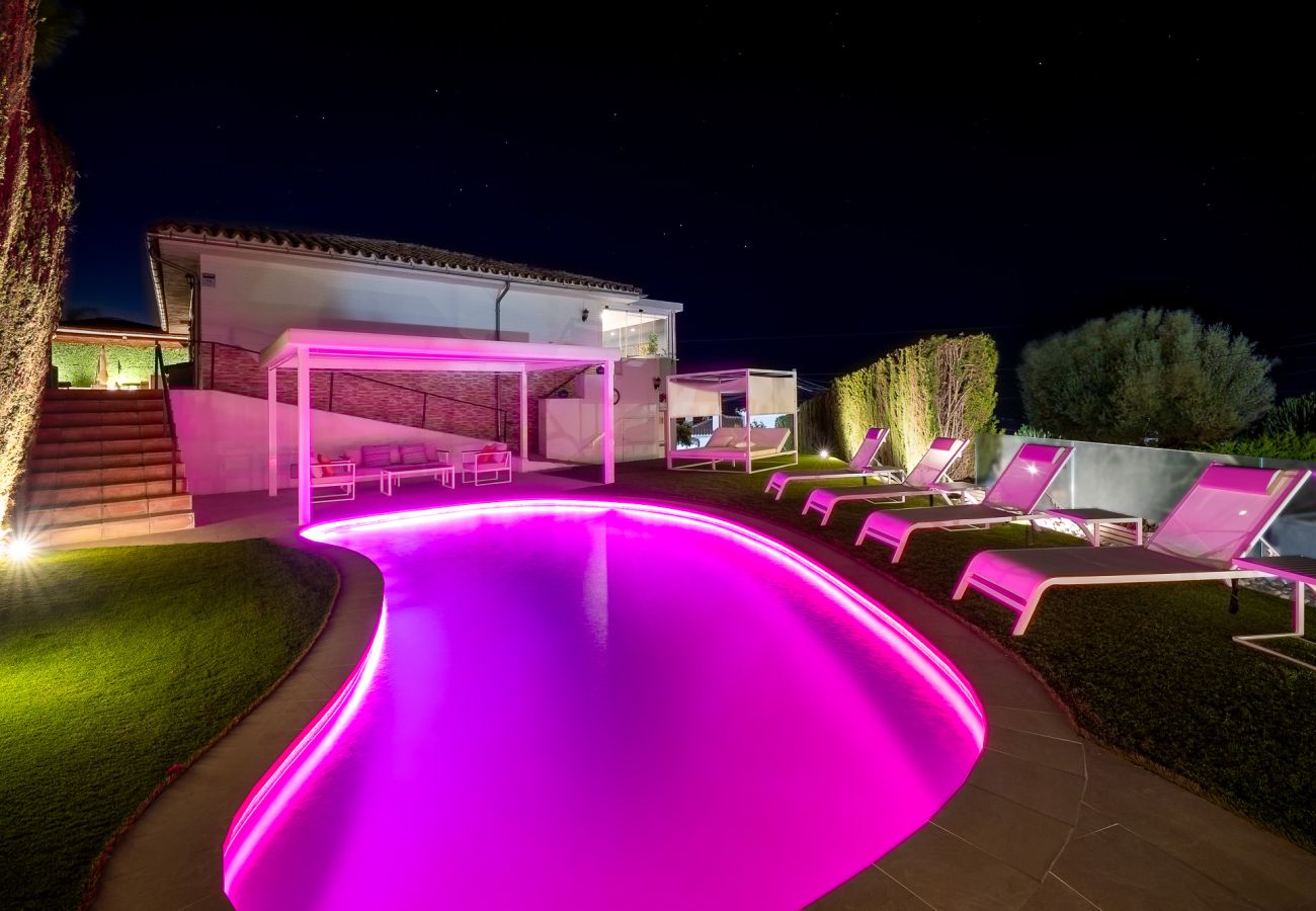 Chalet à Benalmádena - Chalet with pool jacuzzi and beautiful views