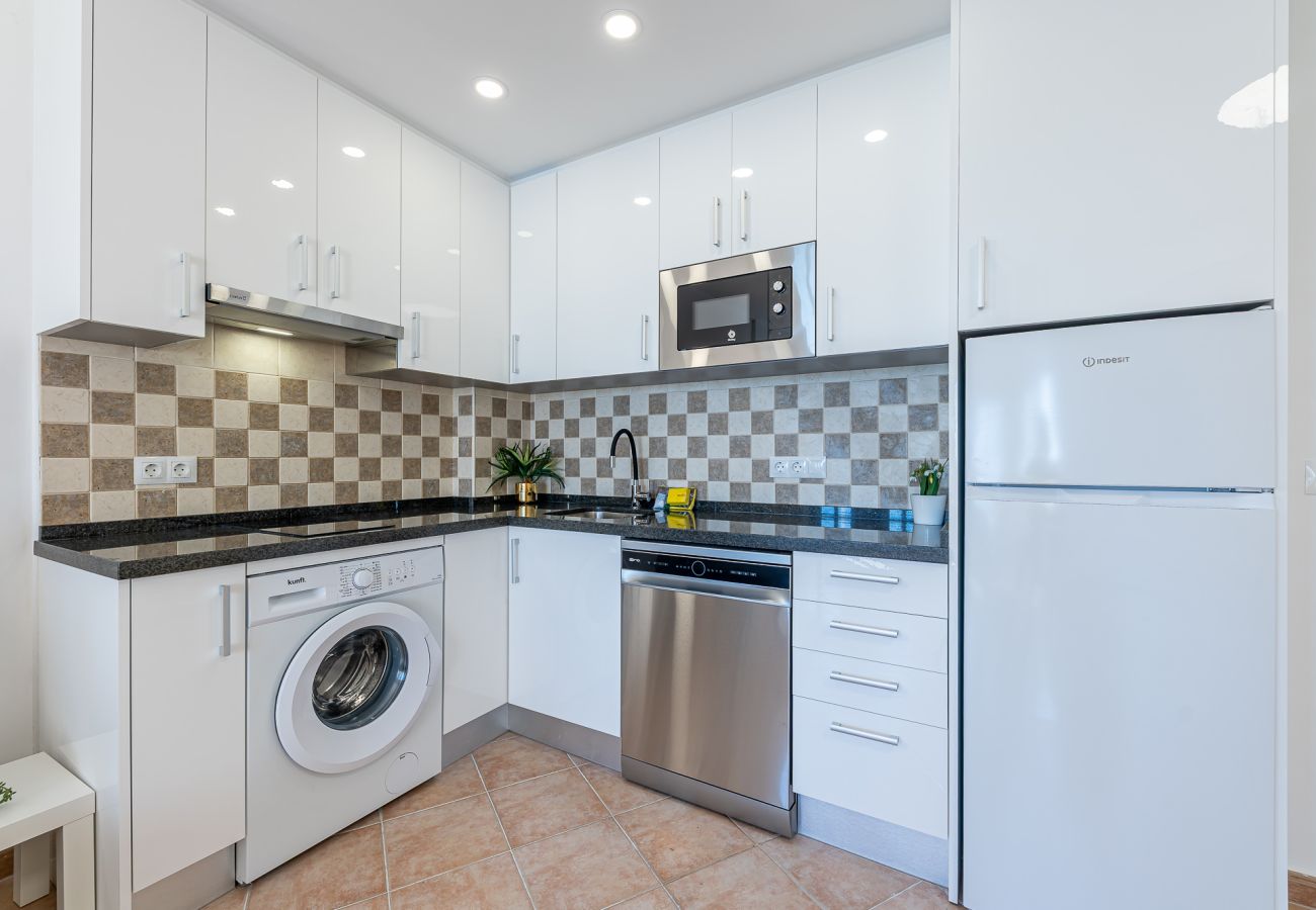 Appartement à Benalmádena - Appartment for 4 in Benalbeach with sea views 