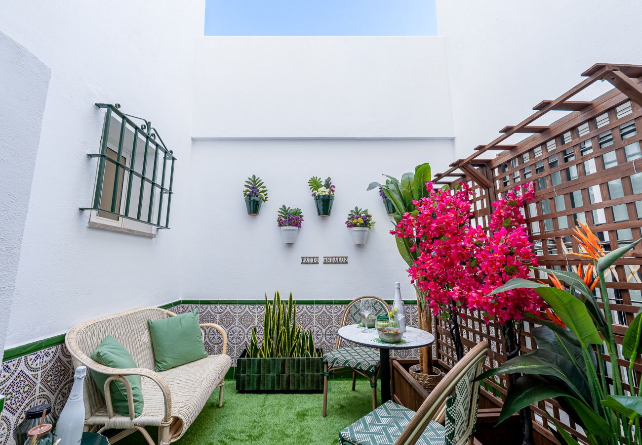 Appartement à Torremolinos - Patio andaluz in Carihuela 1 min from the beach