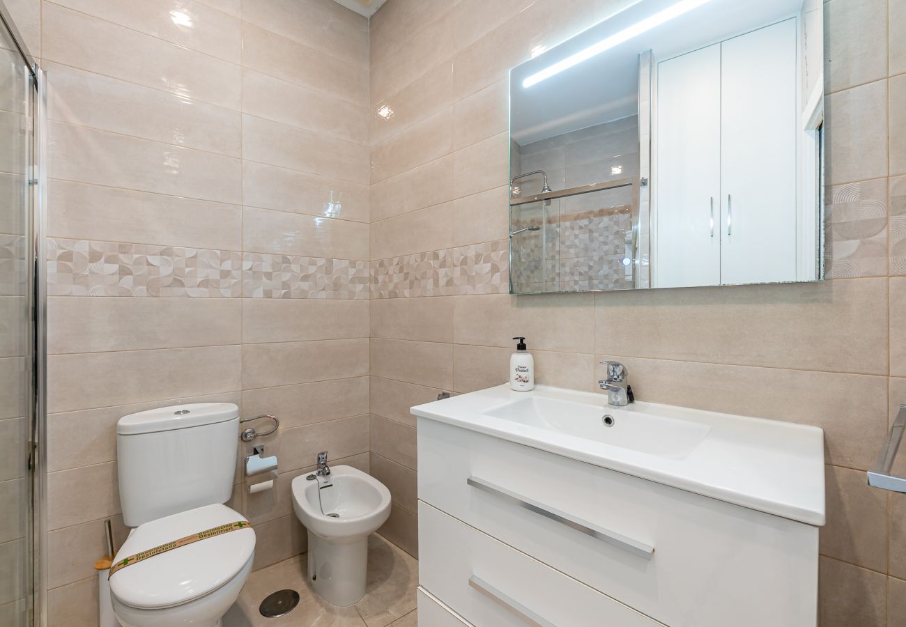 Appartement à Benalmádena - Appartment in Puerto Marina- 1 min from the beach