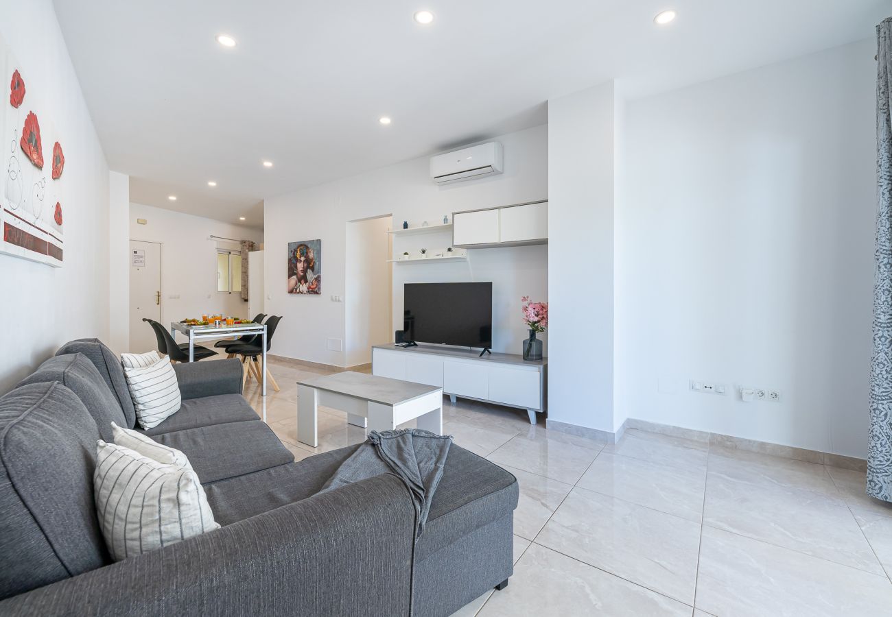 Appartement à Benalmádena - Appartment in Puerto Marina- 1 min from the beach