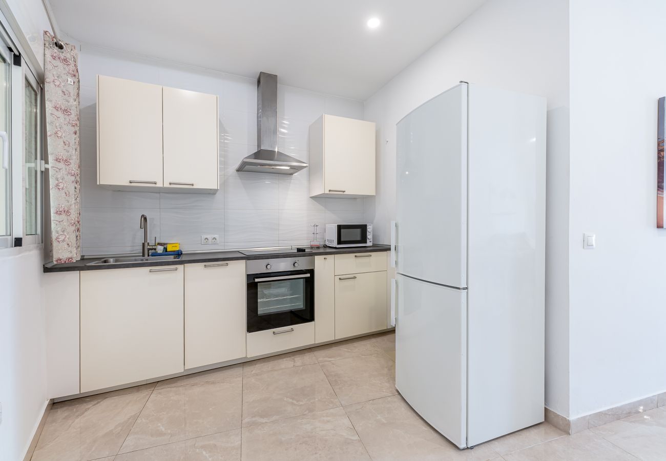 Appartement à Benalmádena - Appartment in Puerto Marina- 1 min from the beach
