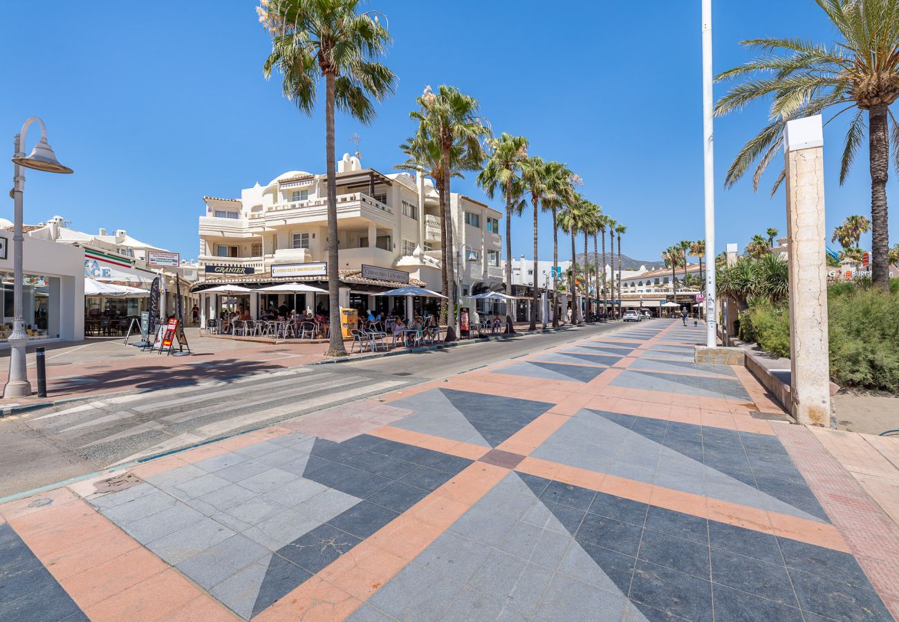 Appartement à Benalmádena - Appartment in Puerto Marina- 1 min from the beach