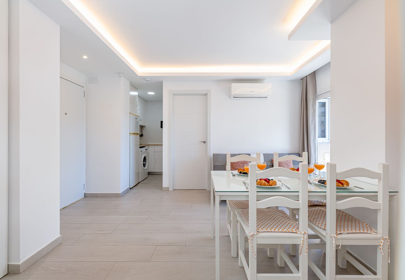Appartement à Benalmádena - Spacious apartment near the sea-Naciones
