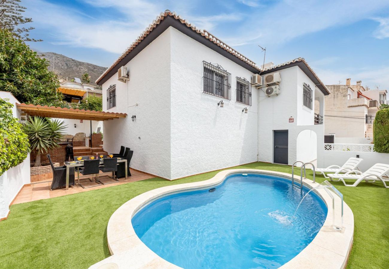 villa à Benalmádena - ROGELIO - Villa con piscina privada y barbacoa