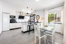 Villa en Benalmádena - ROGELIO - Villa con piscina privada y barbacoa